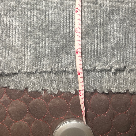 Autumn Cashmere Gray Crew Neck Cashmere Sweater size Small - Picture 11 of 15